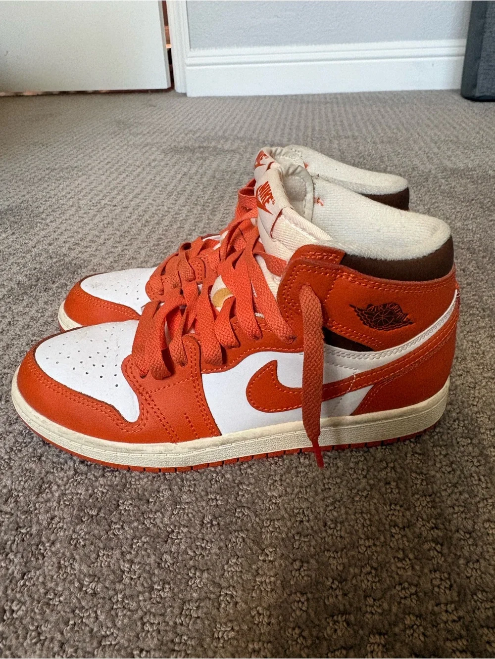 Jordan kid’s air Jordan retro high starfish sneakers size 3y